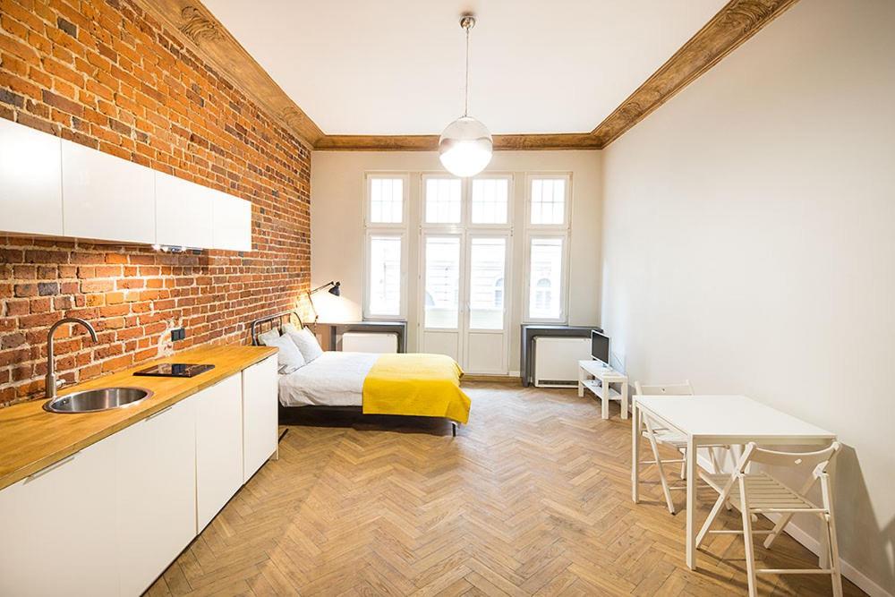 Terra Studio Rejtana Breslavia Exterior foto