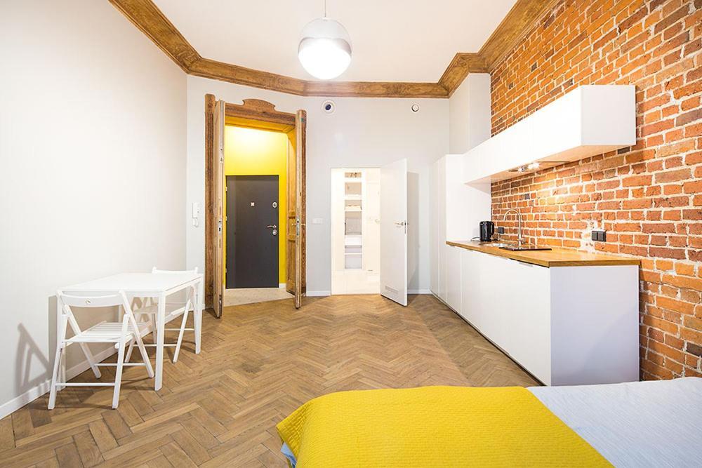 Terra Studio Rejtana Breslavia Exterior foto